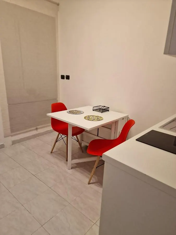 Incoming Quartieri Spagnoli Naples Holiday home